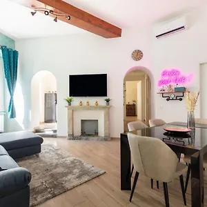 Apartment Maison Piazza Di Spagna, Rome