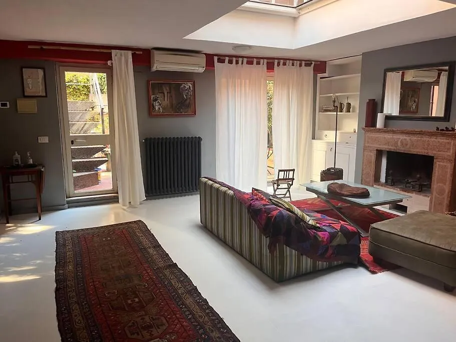 Апартаменты Trastevere' S Musa Рим Италия